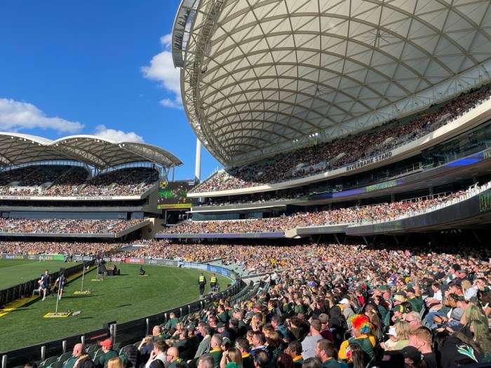 Adelaide oval ula lighting